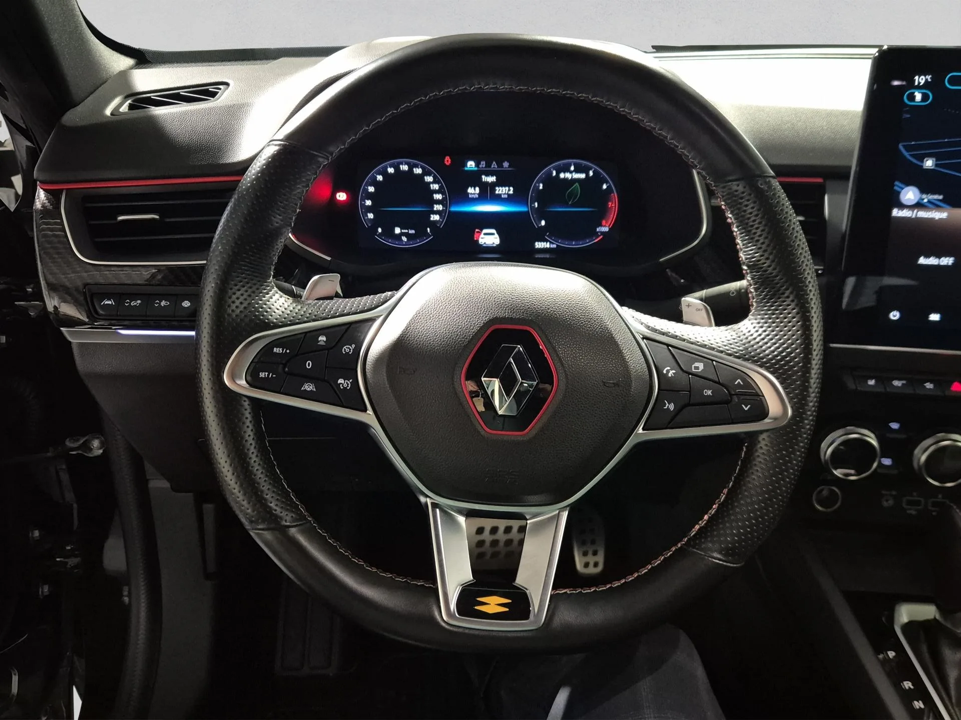 RENAULT ARKANA - SUV